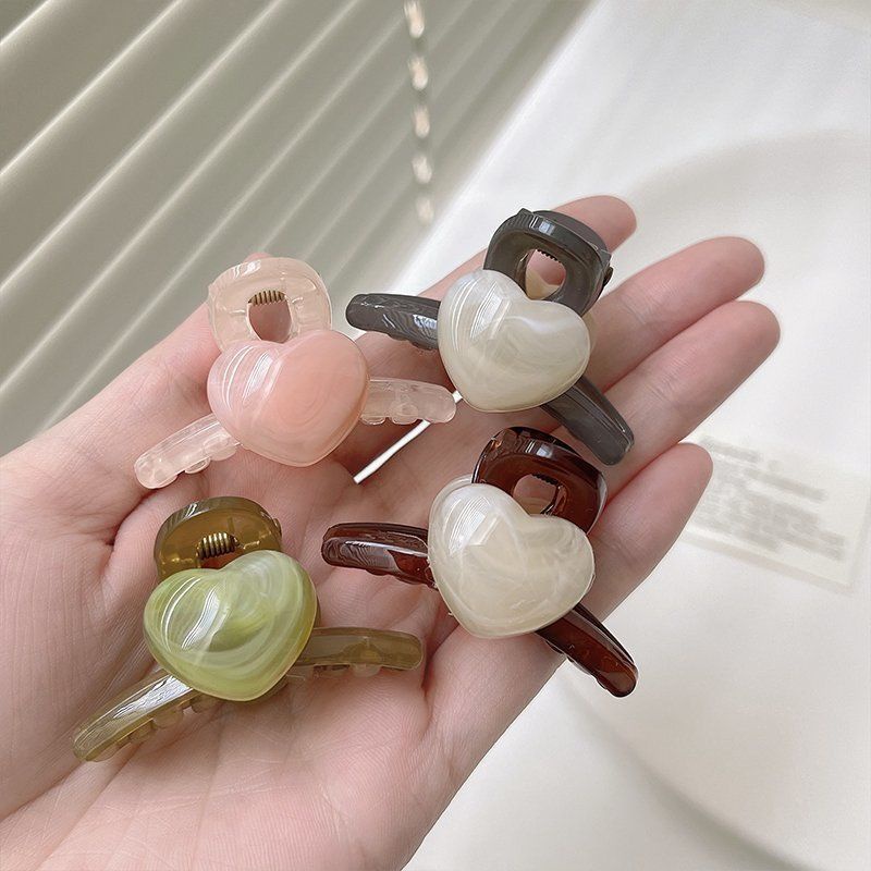 Kẹp gấp tóc tim nhỏ acrylic đáng yêu cho nàng