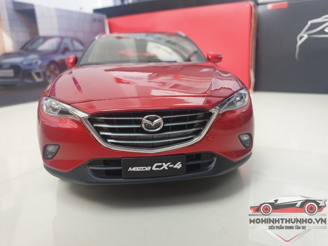 Xe mô hình mazda cx4 tỉ lệ 1:18