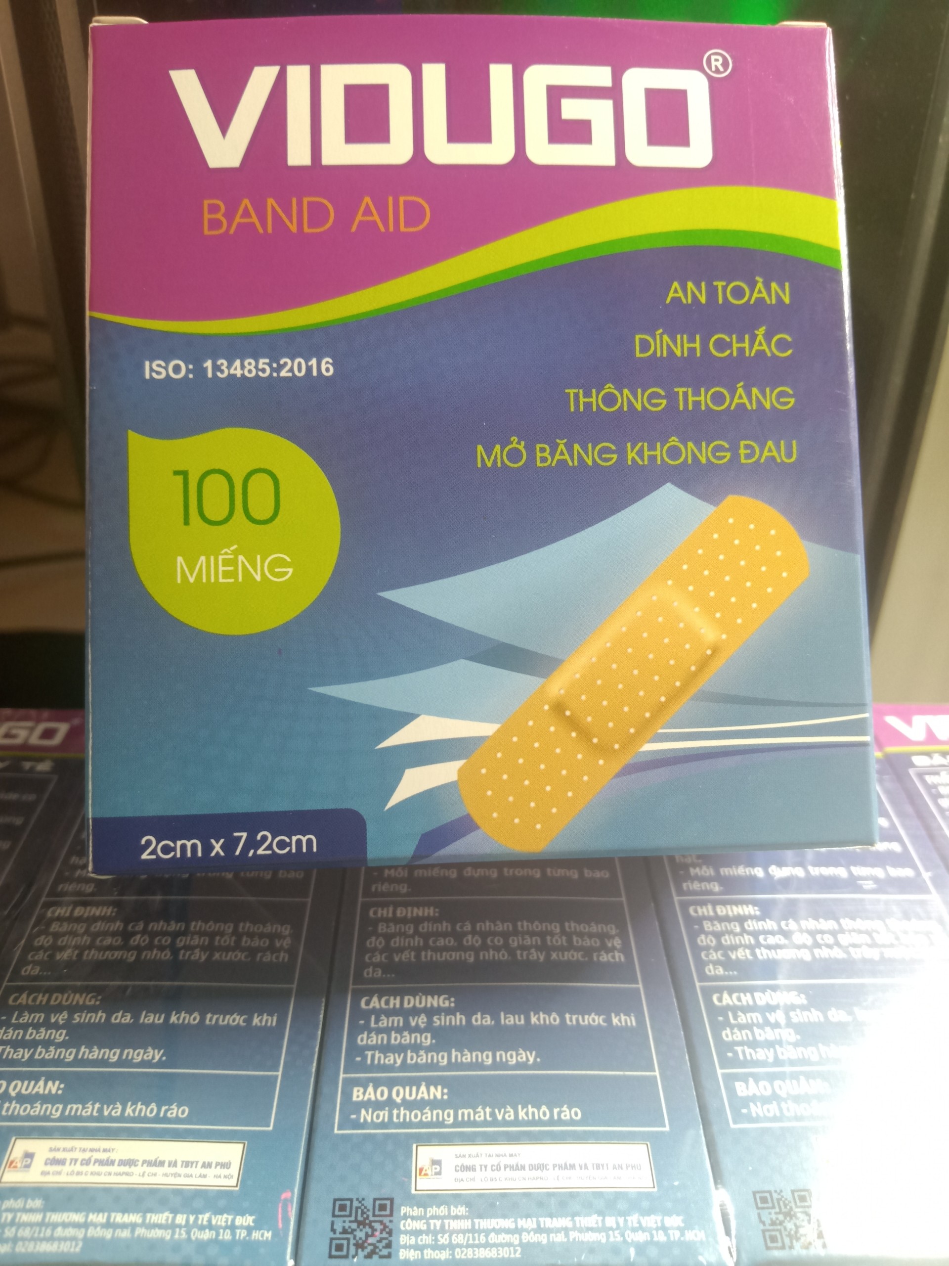 Hộp 100 miếng băng cá nhân vidugo - thoáng khí