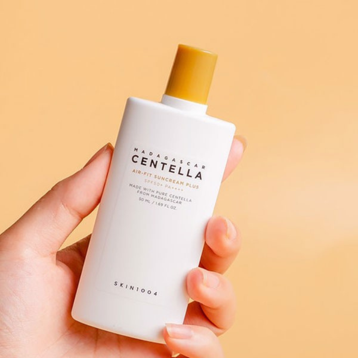 Kem chống nắng chiết xuất rau má skin 1004