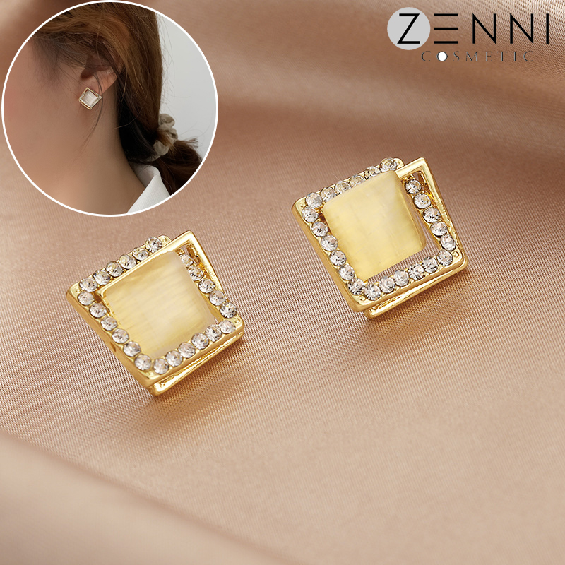 Bông Tai Nữ Hàn Quốc, Khuyên Nụ Hình Vuông Đính Đá Vàng Thiết Kế Tính Tế, Sang Trọng , Trẻ Trung, Năng Động, Chất Liệu Bạc 925 Luôn Sáng Bóng, An Toàn, Chống Rỉ - Zenni