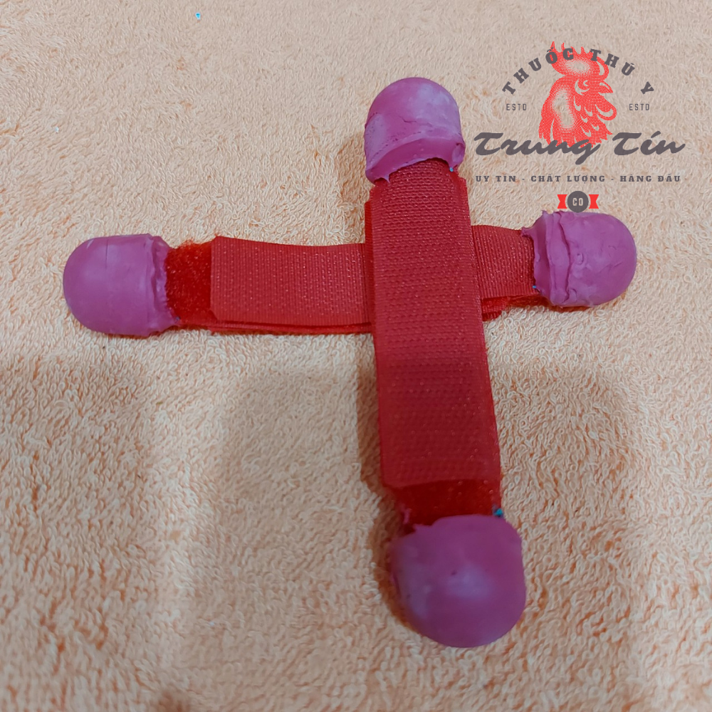 Bịt cựa gà loại dán - 2 cặp dành cho 2 con gà