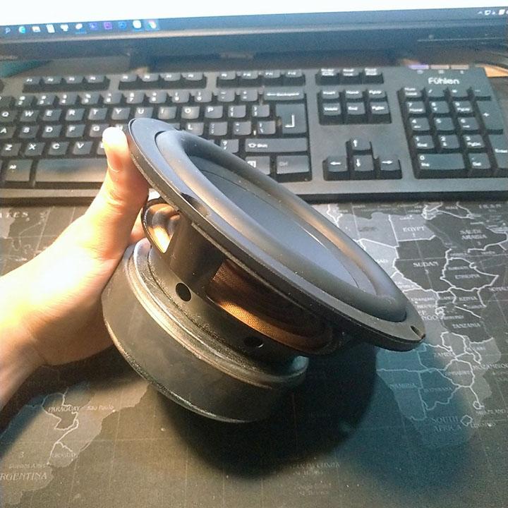 Loa sub siêu trầm chắc nịch 80w 2kg
