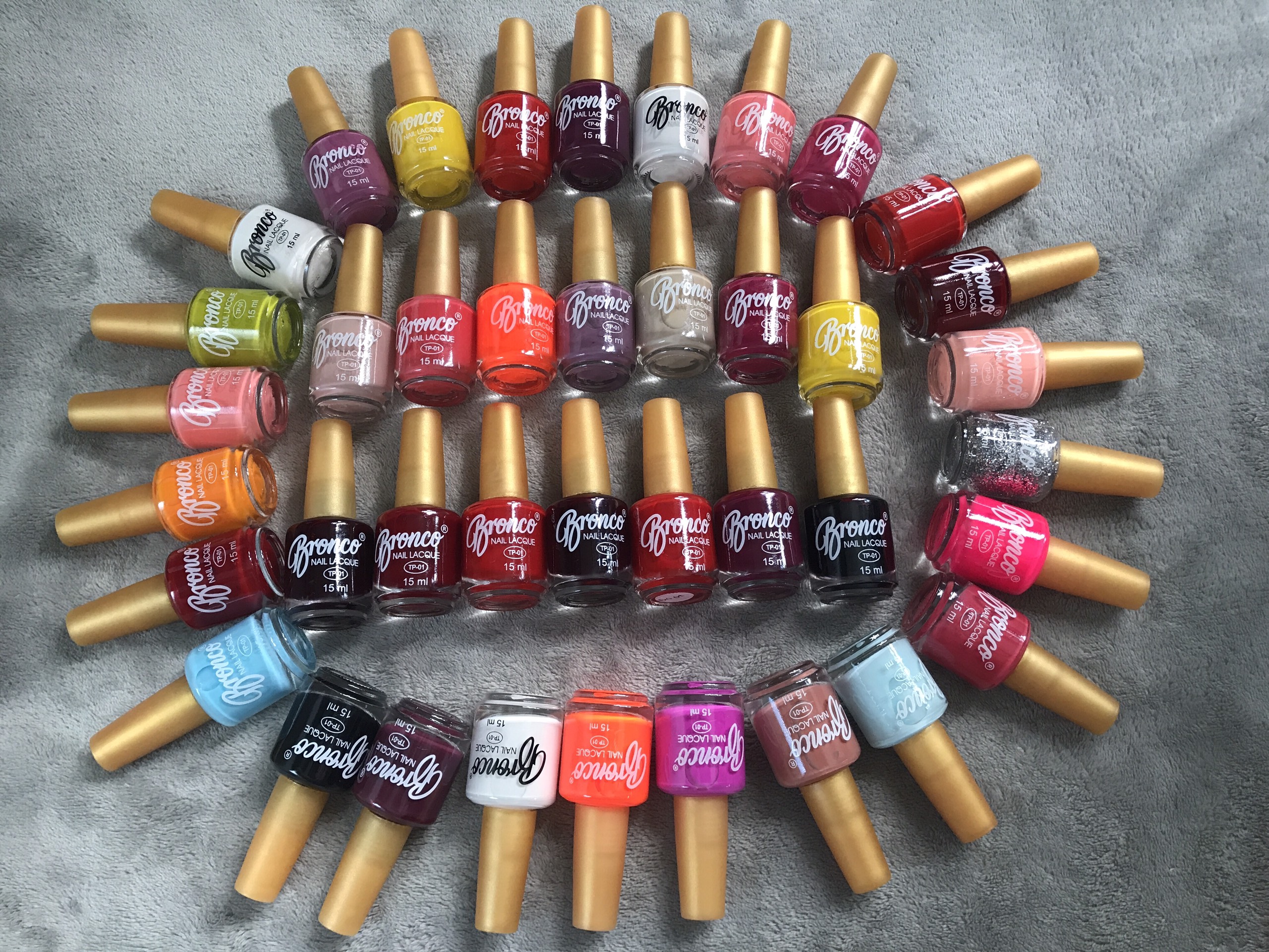 [HCM]Sơn Móng Tay Mau Khô Không Hại Móng Màu Mịn Màng Dễ Thương 15ml