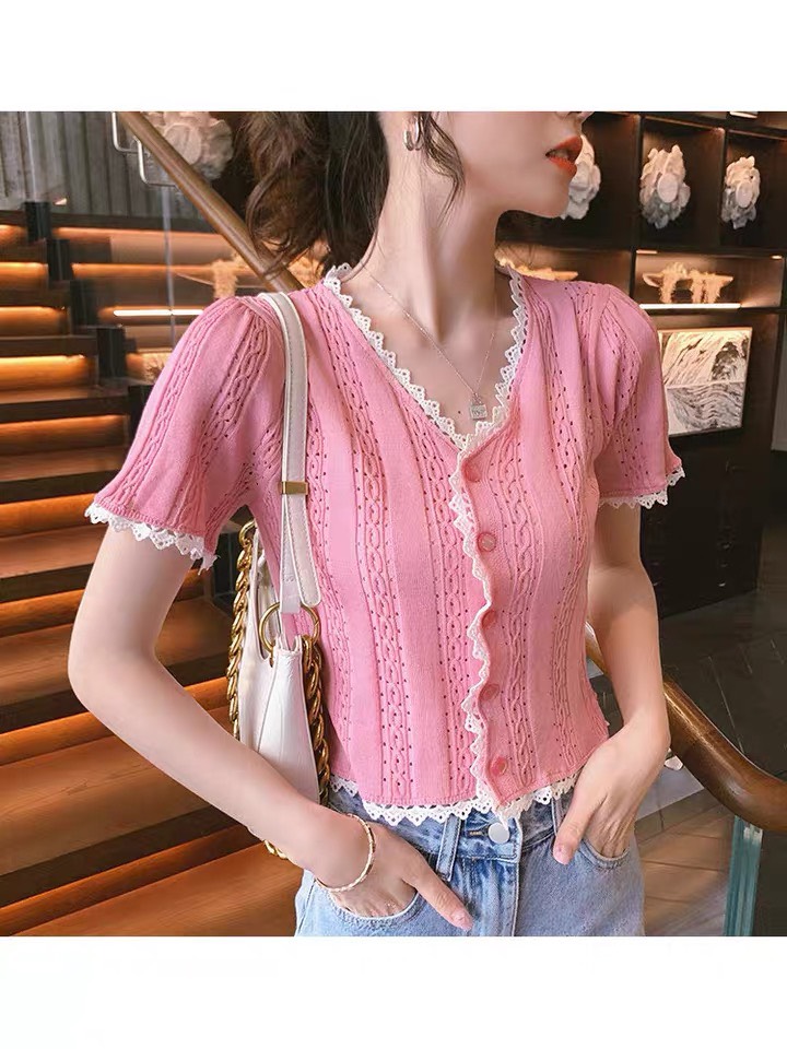 Áo thun gân tăm phối viền ren dễ thương TTSLA0210