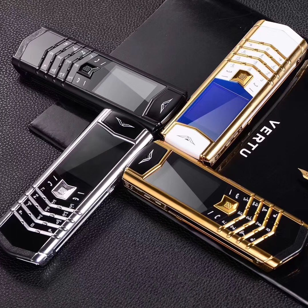 Điện thoại vertu siêu sang siêu đẳng cấp tặng kèm zippo cao cấp - điện thoại vertu doanh nhân được nhập fullbox - điện thoại vertu giá rẻ được làm bằng hợp kim phối da cực đẹp - điện thoại vertu màu đen - shop minet
