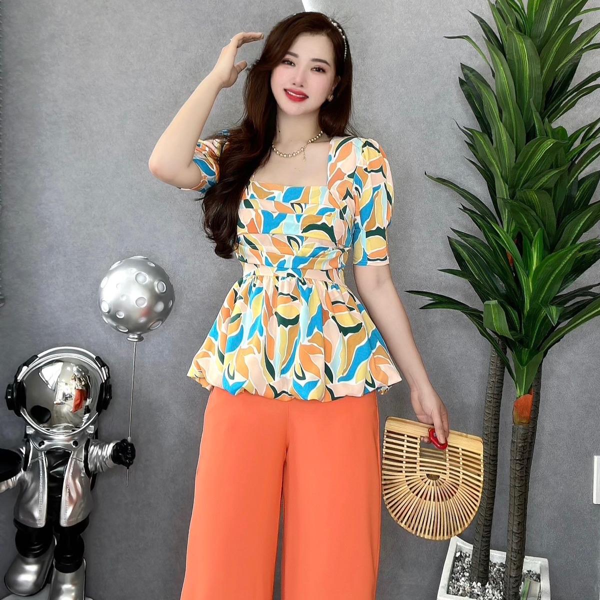 Bộ quần áo bà ba kiểu dáng tay phồng nhẹ nhàng trang nhã cùng chất vải lụa mango mềm mịn - bb004