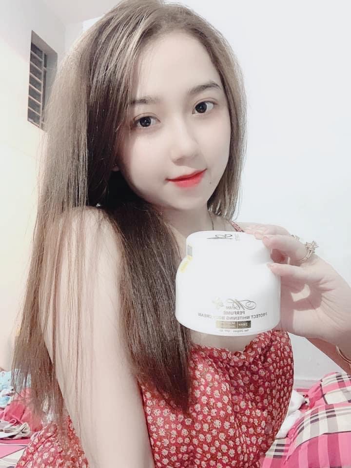 Kem trắng da body dưỡng toàn thân A Cosmetics hương nước hoa Pháp dạng lotion 150g GIÁ SỈ