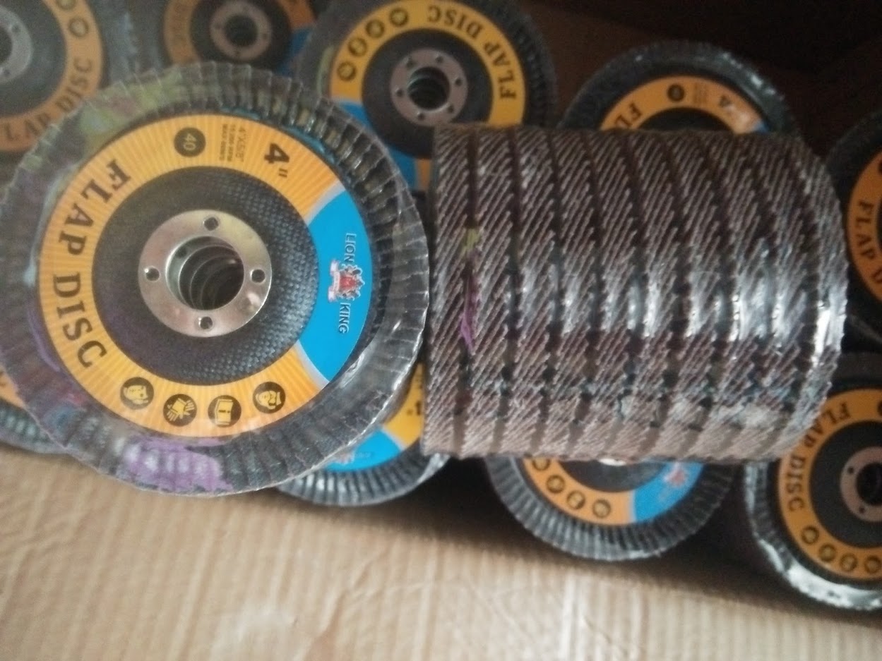 Bộ 10 nhám xếp đen cát 40