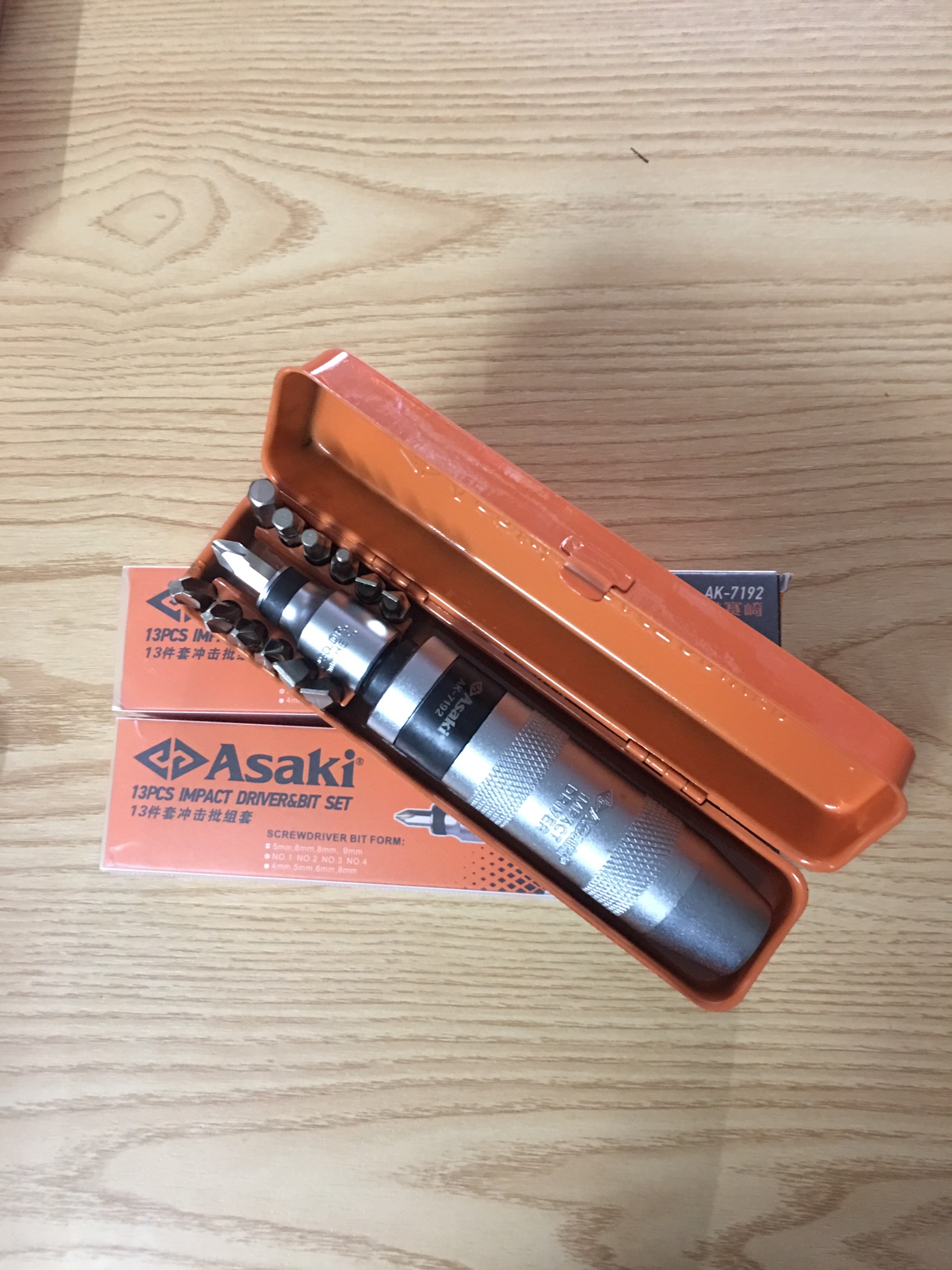 Bộ tô vít đóng 13 mũi cao cấp asaki ak-7192