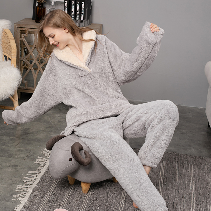 Phụ Nữ Của Mùa Đông Ấm Áp Màu Sắc Rắn Phù Hợp Với Hộ Gia Đình Quần Áo Polyester Thoải Mái Thân Thiện Với Da Sang Trọng Ve Áo Ngủ