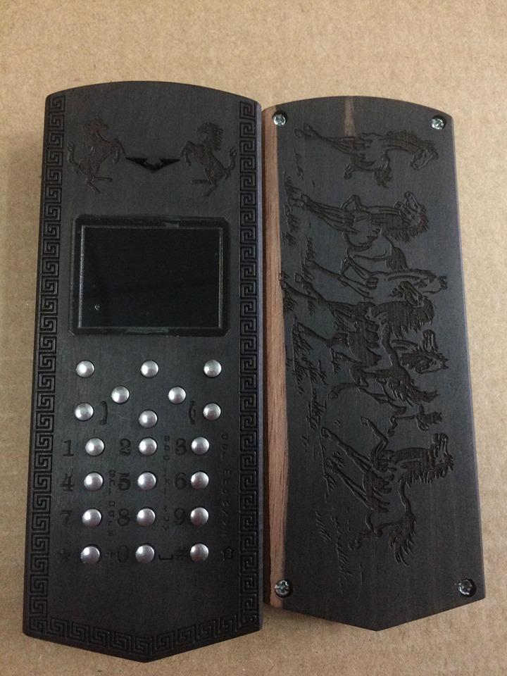 [HCM]Vỏ gỗ cho điện thoại Nokia 110i xịn mẫu Mã đáo thành công