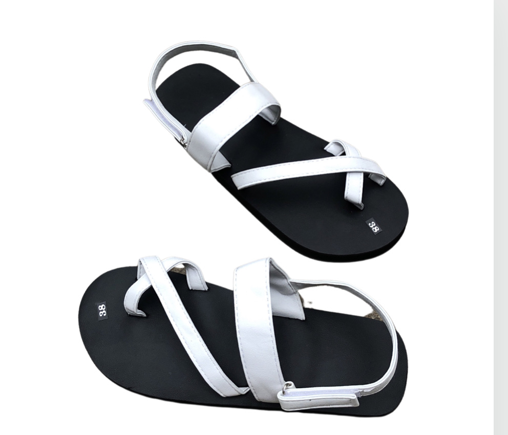sandal chip chip dép quai hậu nam và nữ ( đế đen quai trắng ) size từ 35 nữ đến 42 nam