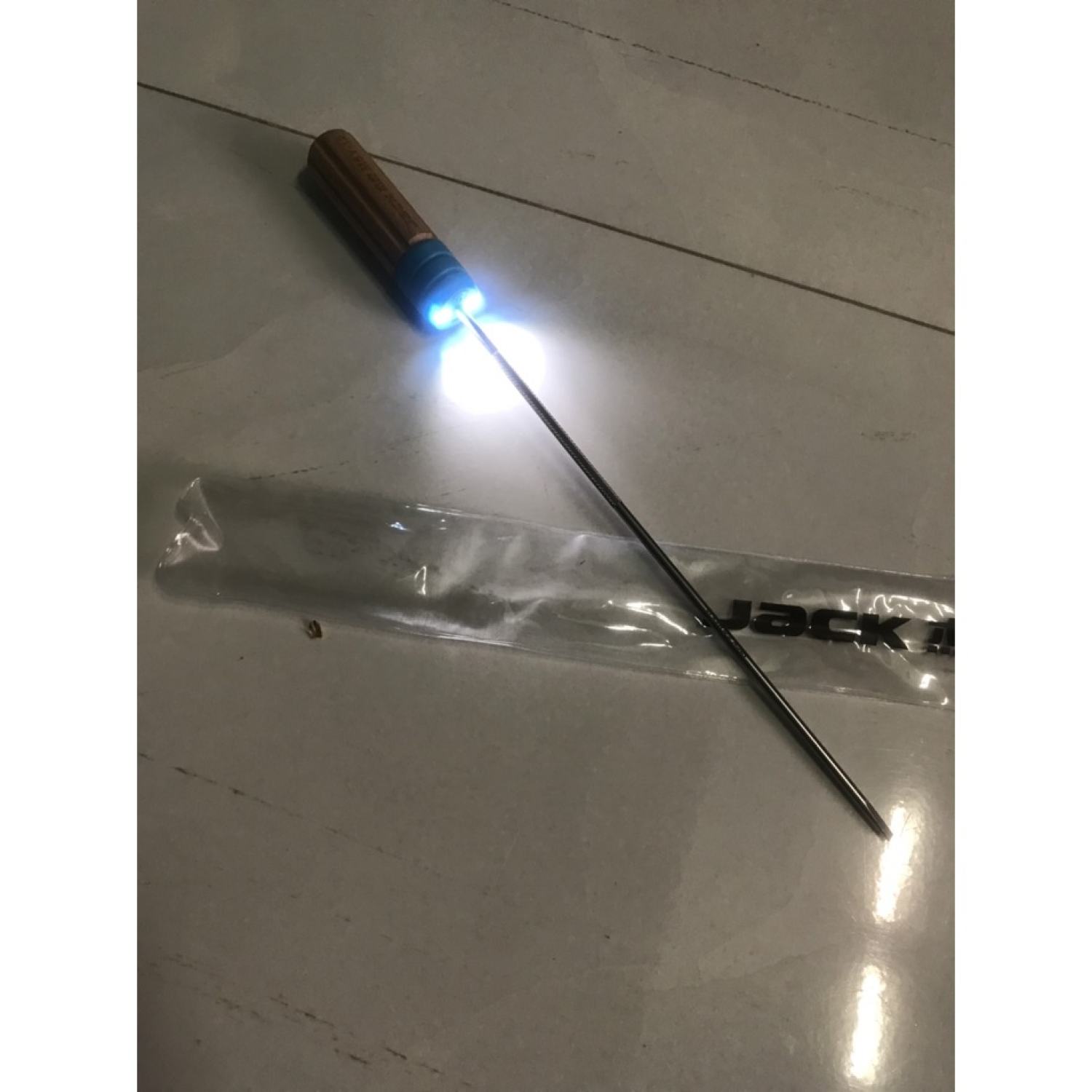 Tuốc nơ vít jack,hàng tốt có đèn led siêu sáng