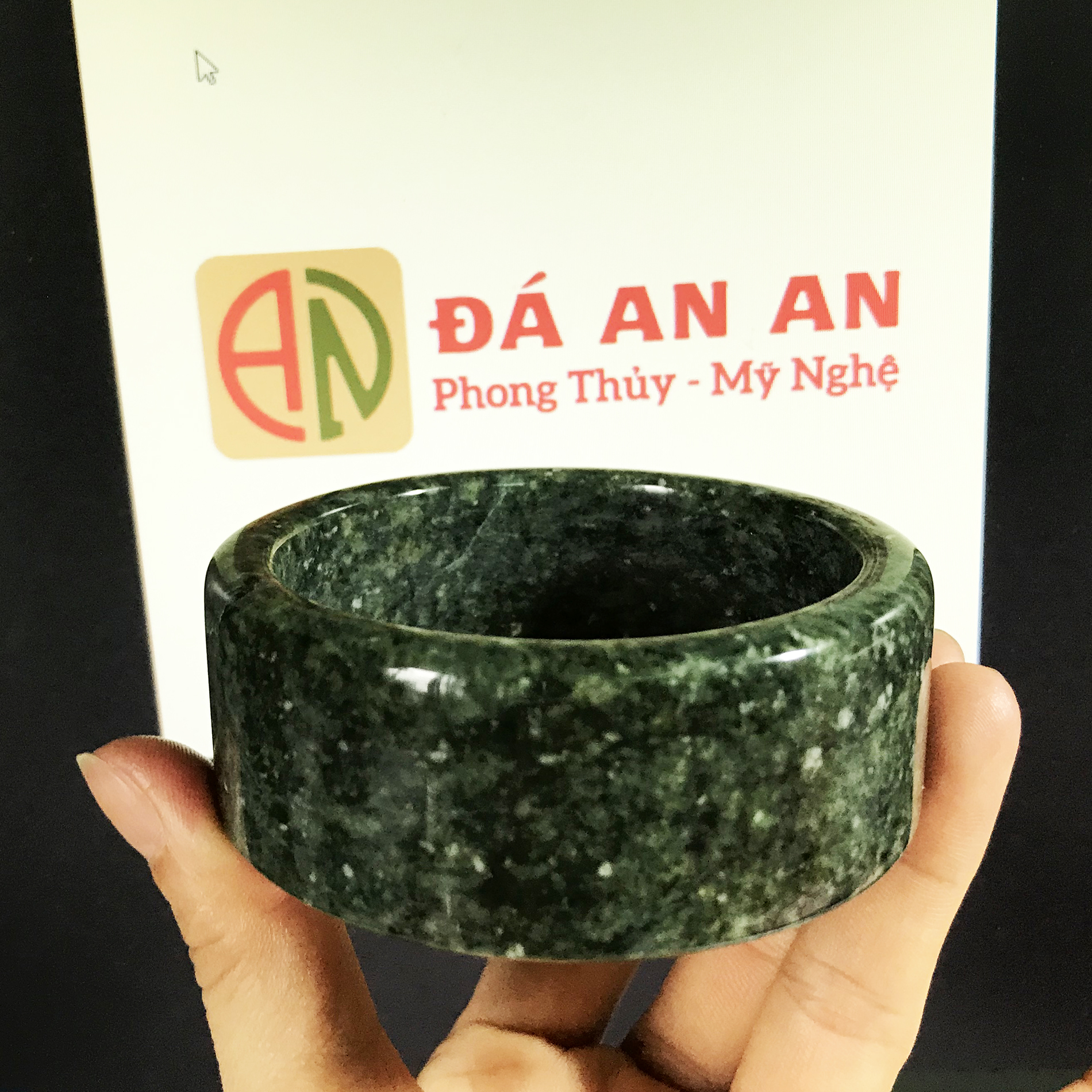 [HCM]Vòng tay cẩm thạch nam bản vuông cao 3cm 100% đá serpentine khai thác tại Việt nam