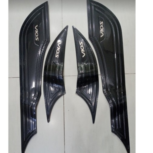 Ốp Tapli Cánh Cửa cacbon Xe Vios 2019 2020 2021 2022 2023. vân Carbon cao cấp- tặng kèm keo dính