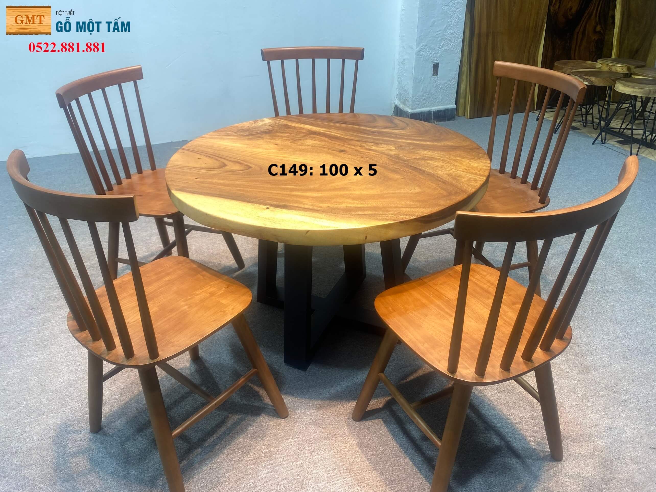 Bàn ăn tròn gỗ tự nhiên nguyên khối đường kính 1m cho gia đình
