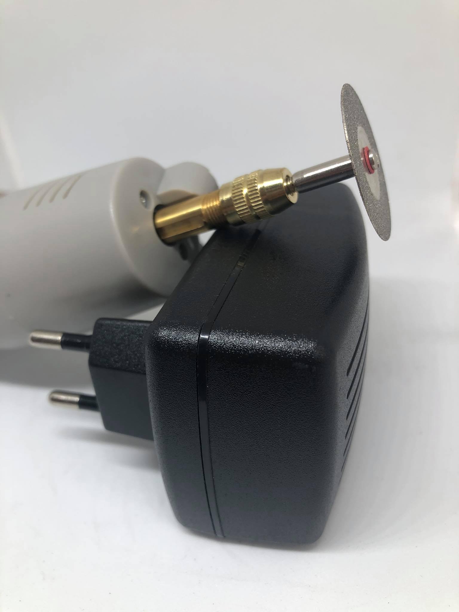 Máy Cắt Cựa Gà Chạy Điện - Kèm 1 Lưỡi Cắt
