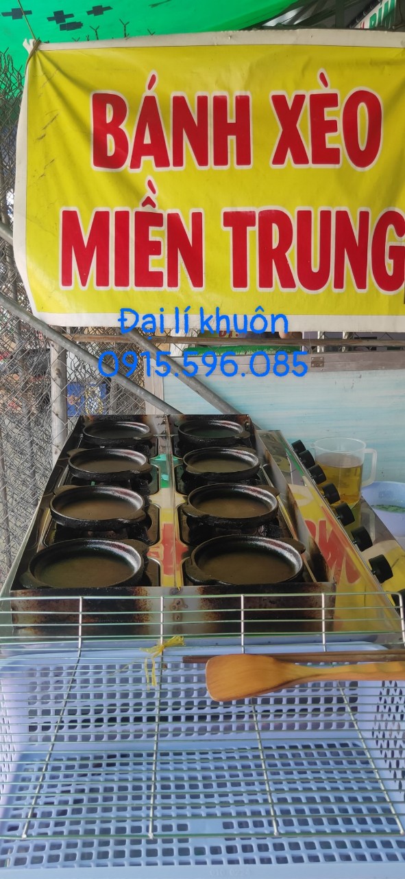 Khuôn gang làm bánh xèo miền trung