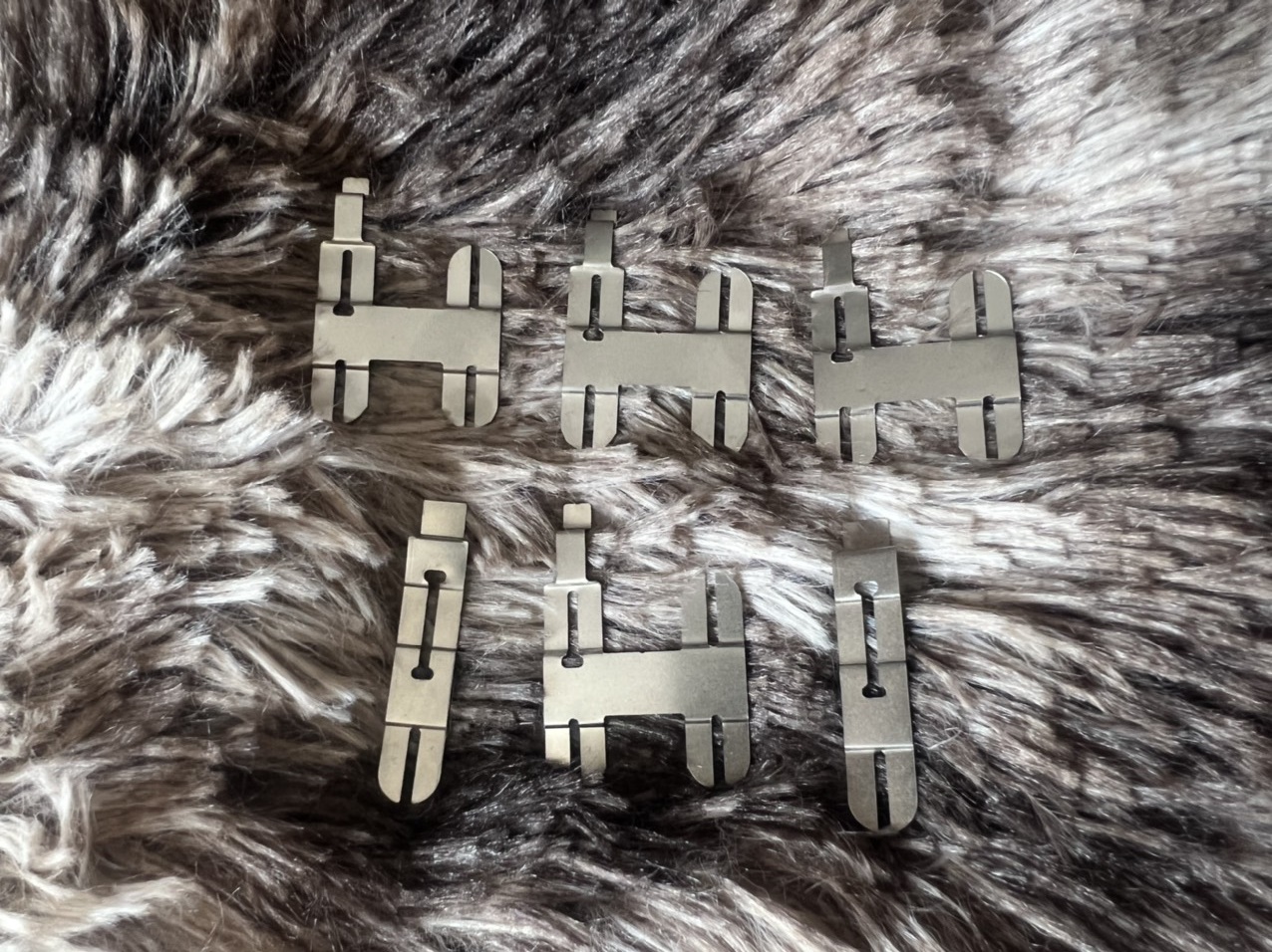 Bộ kẽm hàn cell pin dập khung 5s-2p , size 0.18mm.