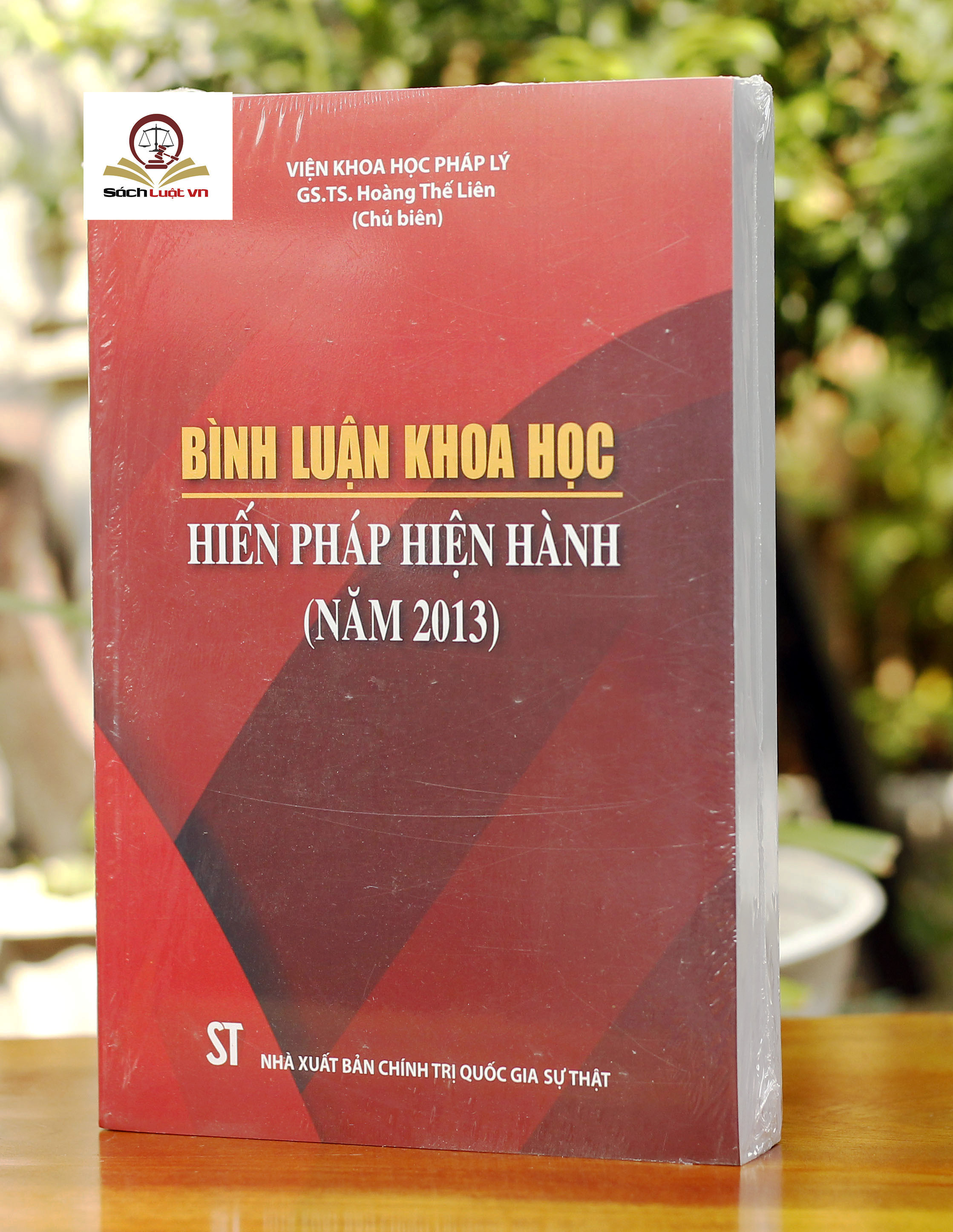 Bình Luận Khoa Học Hiến Pháp Hiện Hành