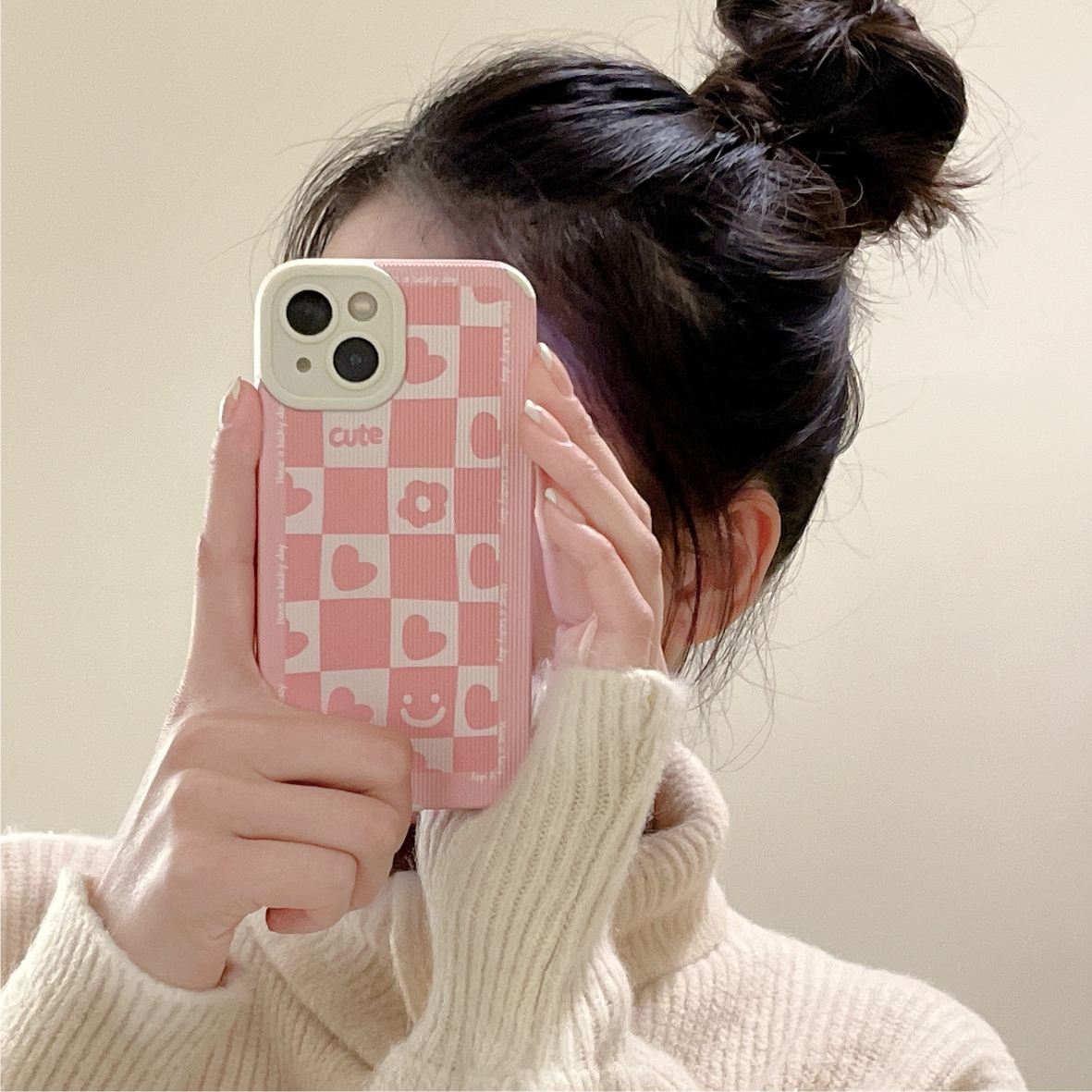 Ốp lưng da sọc nổi bảo vệ camera have a lucky day