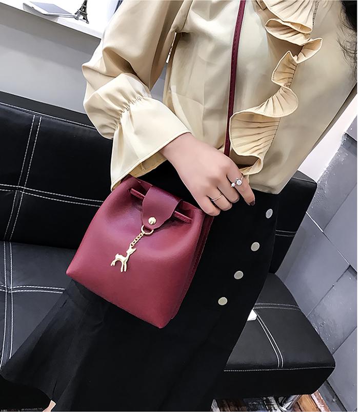 Túi đeo chéo thời trang nữ phụ kiện hươu nai solano fhbthn