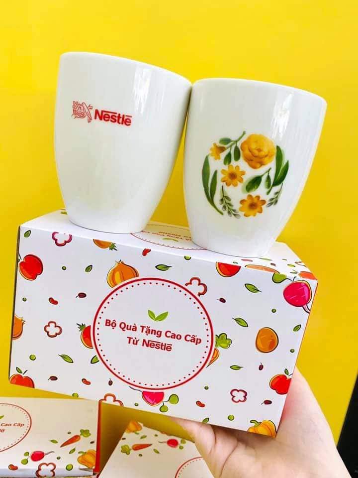 Bộ 2 ly sứ dongwha 280ml - quà tặng nestle