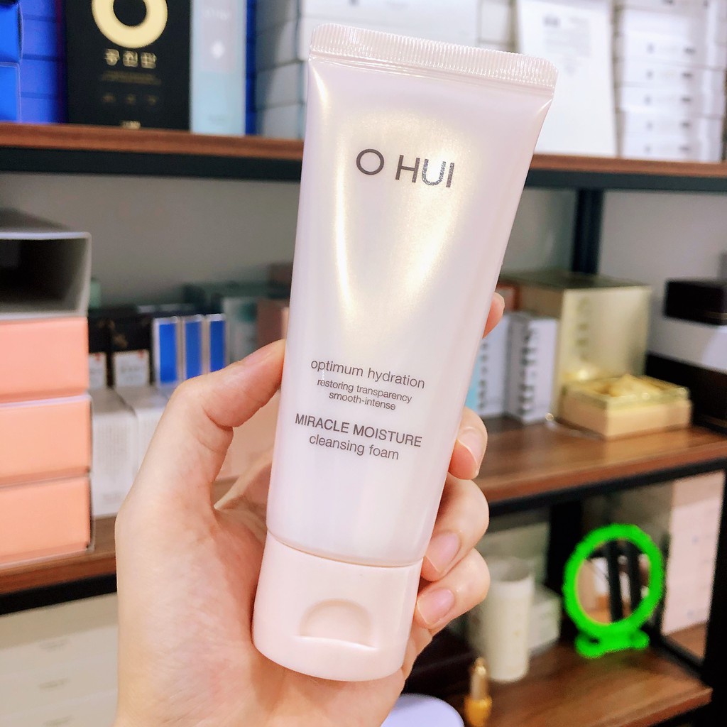 Sữa rửa mặt ohui hồng tuýp 100ml tách set