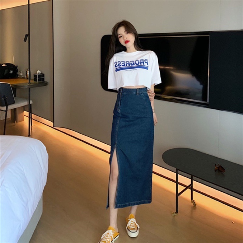 Chân váy jeans nữ cạp cao cúc lệch xẻ tà dáng dài