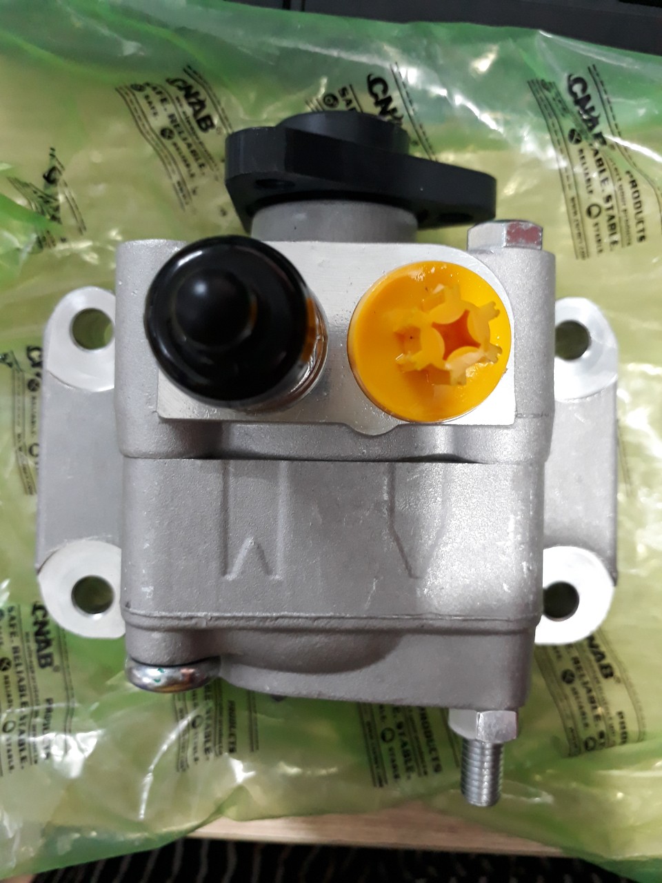 Bơm trợ lực lái bmw e46 e90 e81 bmw 318i 1998-2005 bmw 320i / 325i / 328i 2003 mã 32416758595