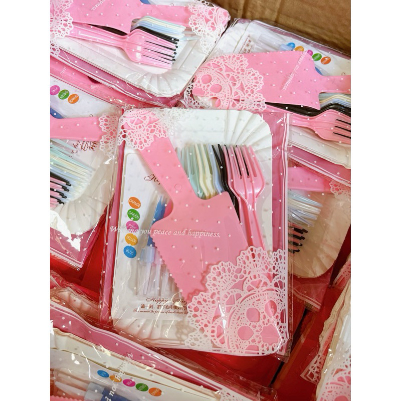 Bộ dao dĩa nến sinh nhật - set 10 đĩa giấy + 10 dĩa + 1 dao + 1 vỉ nến