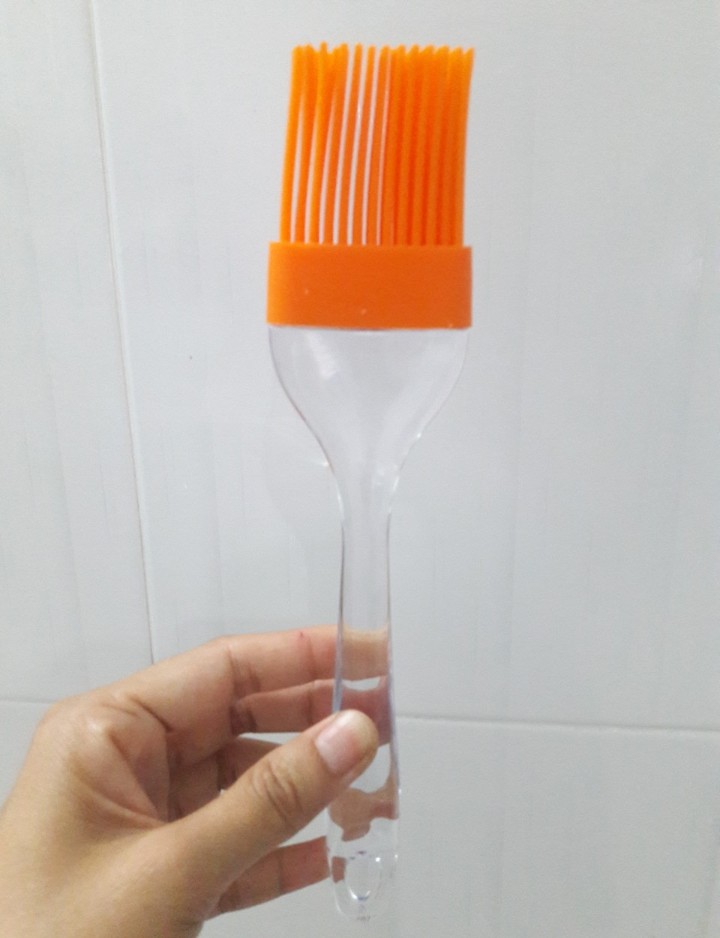Cọ quét dầu Silicon cao cấp, cán trong suốt - Rapido