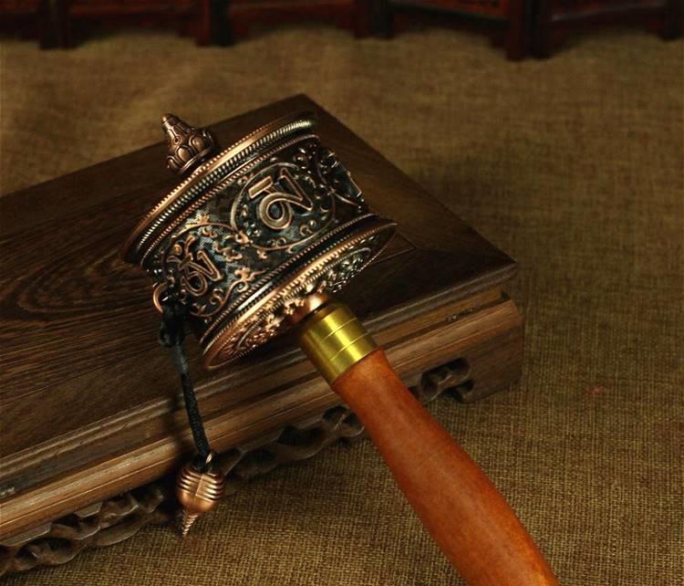 Kinh luân, kim luân - bánh xe cầu nguyện phái Mật Tông