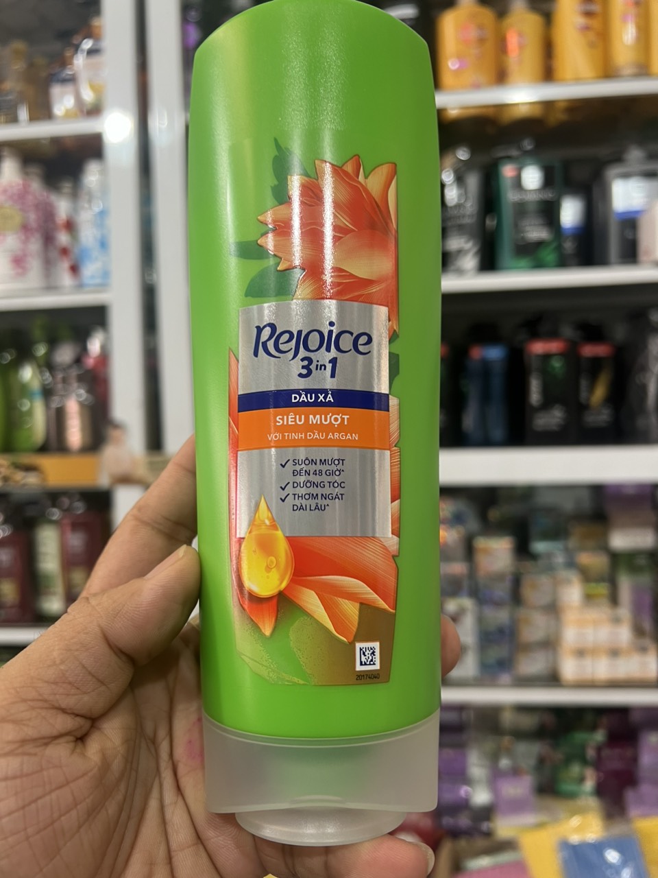 Dầu xả Rejoice Siêu mềm mượt tuýp 320ml