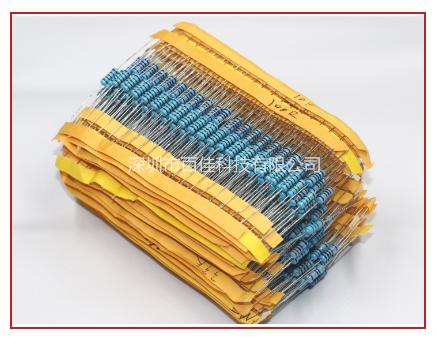 Bịch trở cắm 50 loại tổng hợp từ 0.1 ohm - 3.6 m 1/2w +/- 1%
