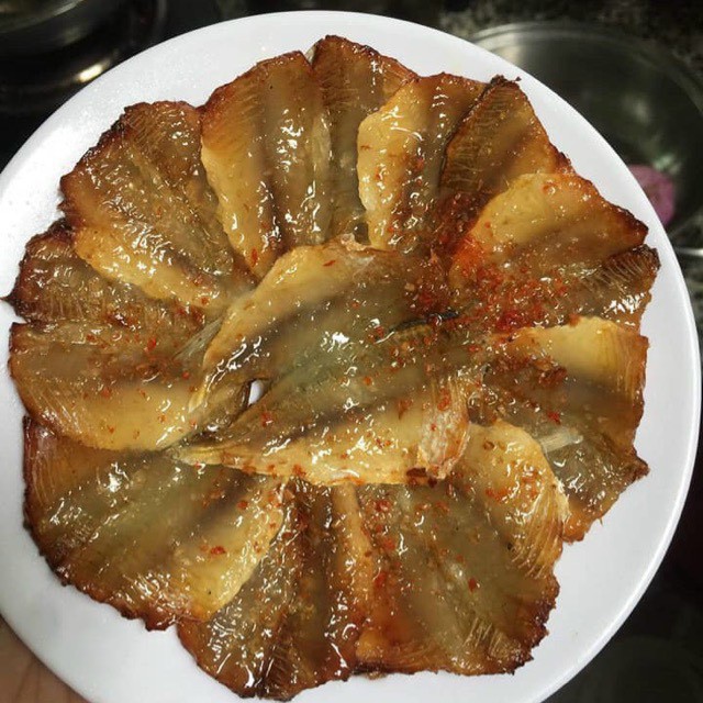 1kg khô cá chỉ vàng size lớn hút chân không hoặc 500gr khô chỉ vàng size lớn hút chân không