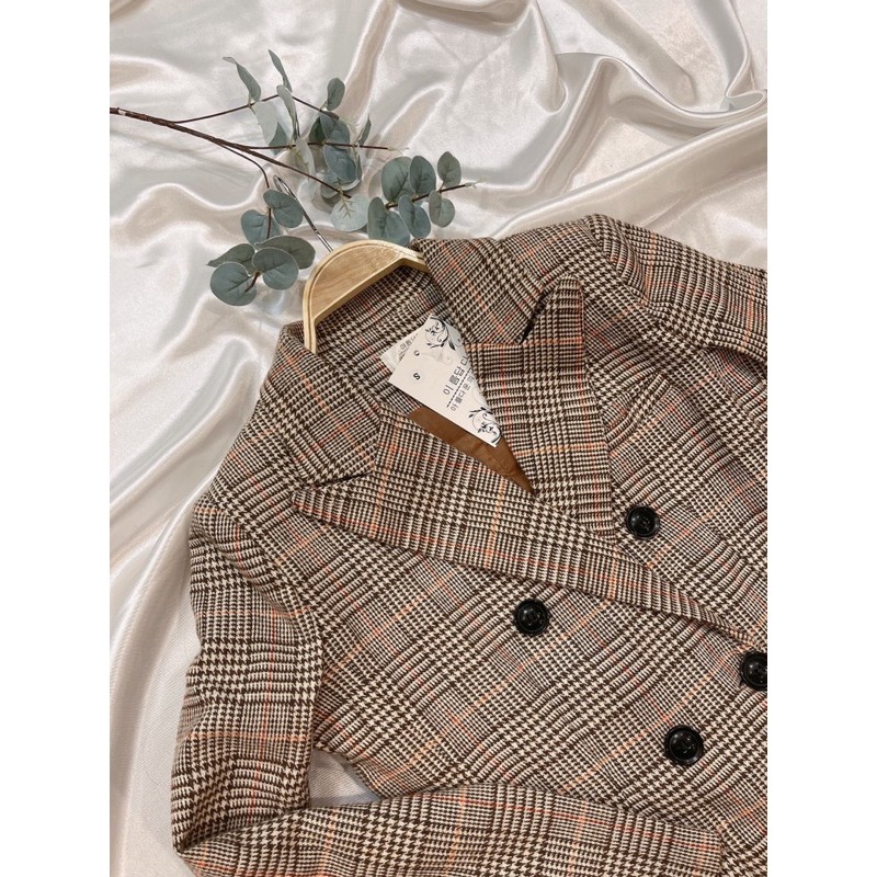 Áo dạ kẻ,thiết kế cổ vest