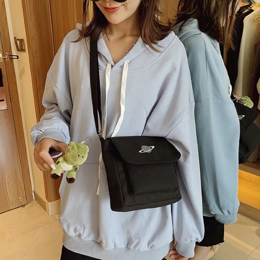 Túi đeo chéo vải canvas  in hình trái đất ZIMI phong cách Hàn Quốc BL2061