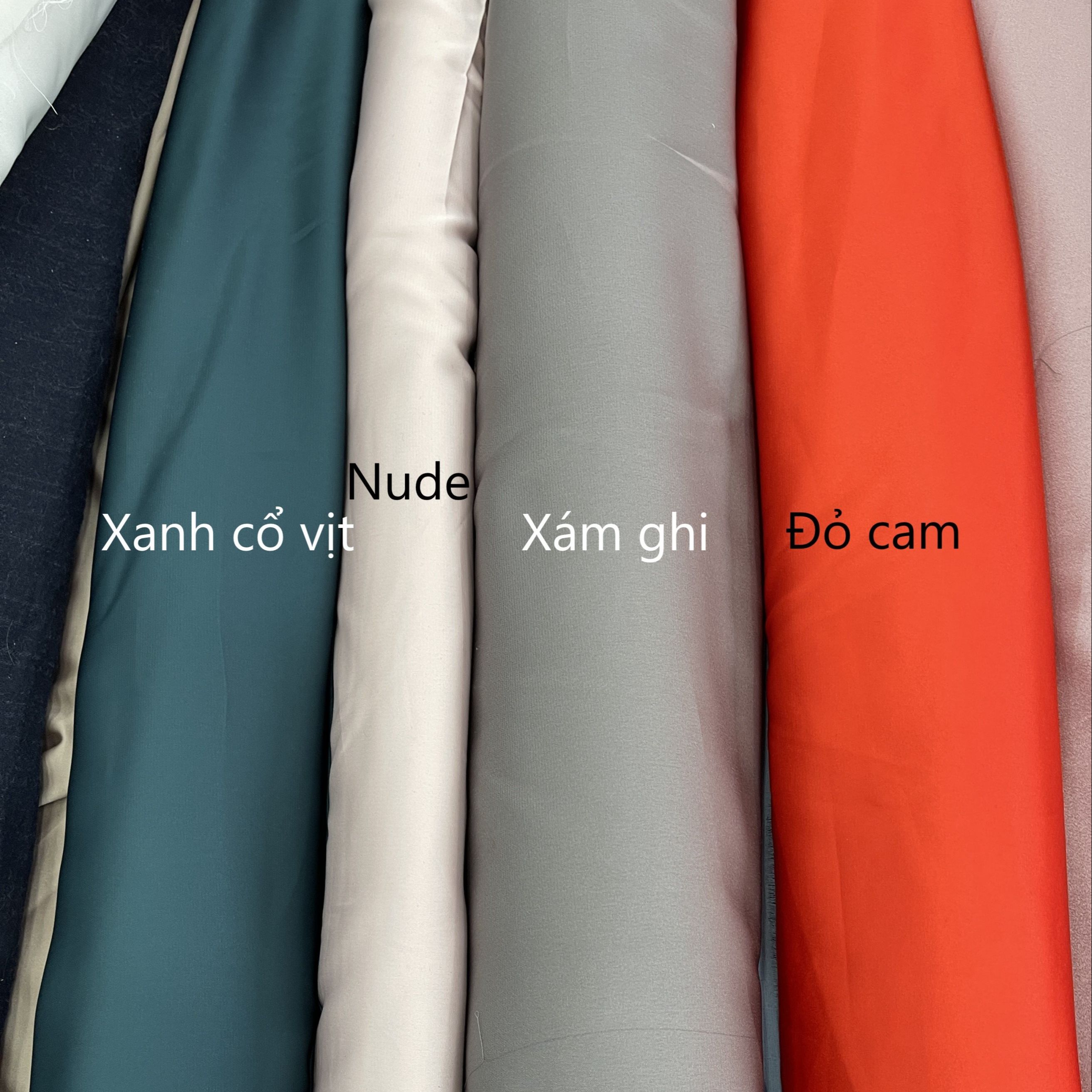 Vải lụa bóng - chất liệu cao cấp, may váy đầm, áo dài khổ vải m6