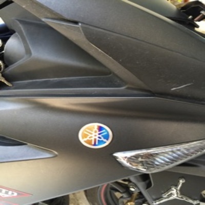 [HCM]Tem Logo Yamaha lớn titan