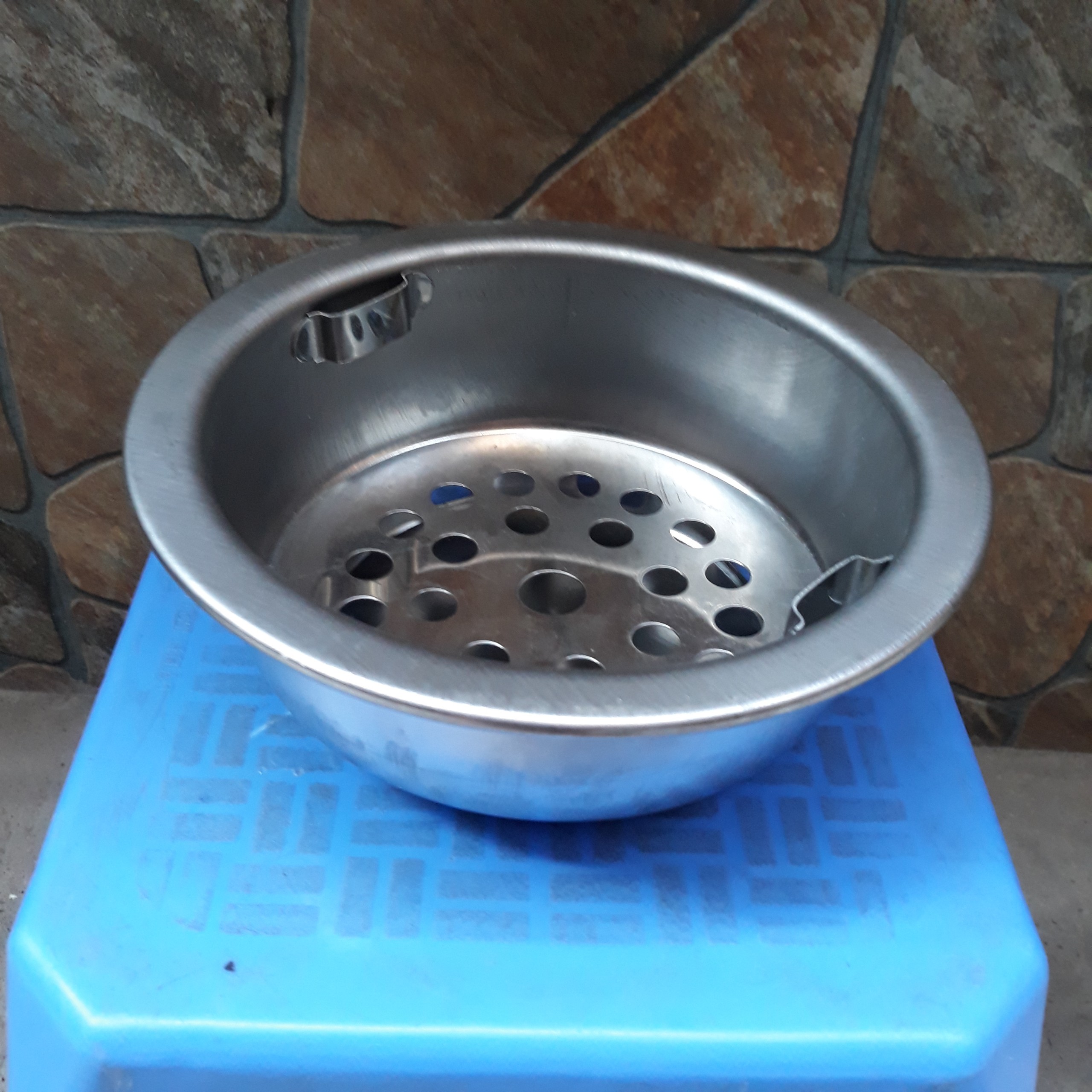 Bầu Bếp nướng than hoa đặt âm bàn, dương bàn cho quán nướng