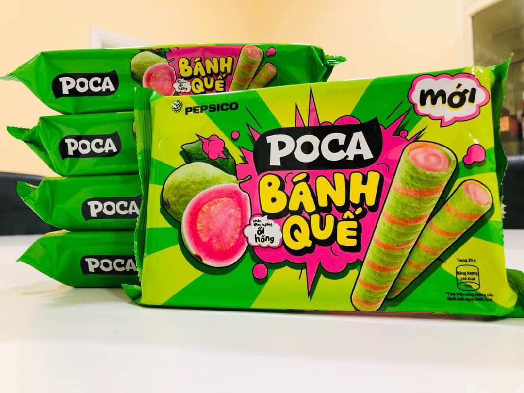 Bánh quế poca nhân trứng muối - ổi hồng