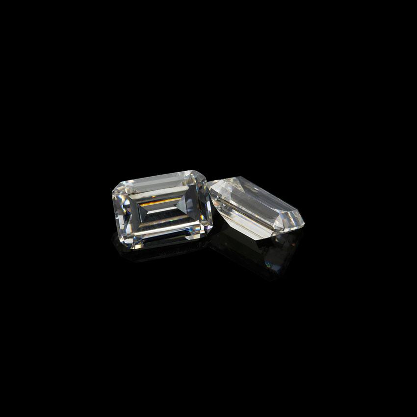Kim cương nhân tạo giác cắt Emerald cut sang trọng 5x7mm CZ9968