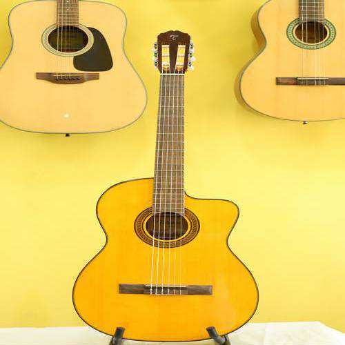 Đàn guitar classic takamine gc3cenat – thân kích thước cắt vén mặt gỗ spruce nguyên tấm điện tử tp-4t kèm eq 3 băng và tuner