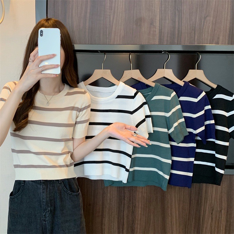Guuhouse Áo len dệt kim cổ tròn tay ngắn họa tiết kẻ cao cấp