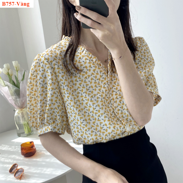 [HCM]B757- Áo họa tiết cổ V xếp ly