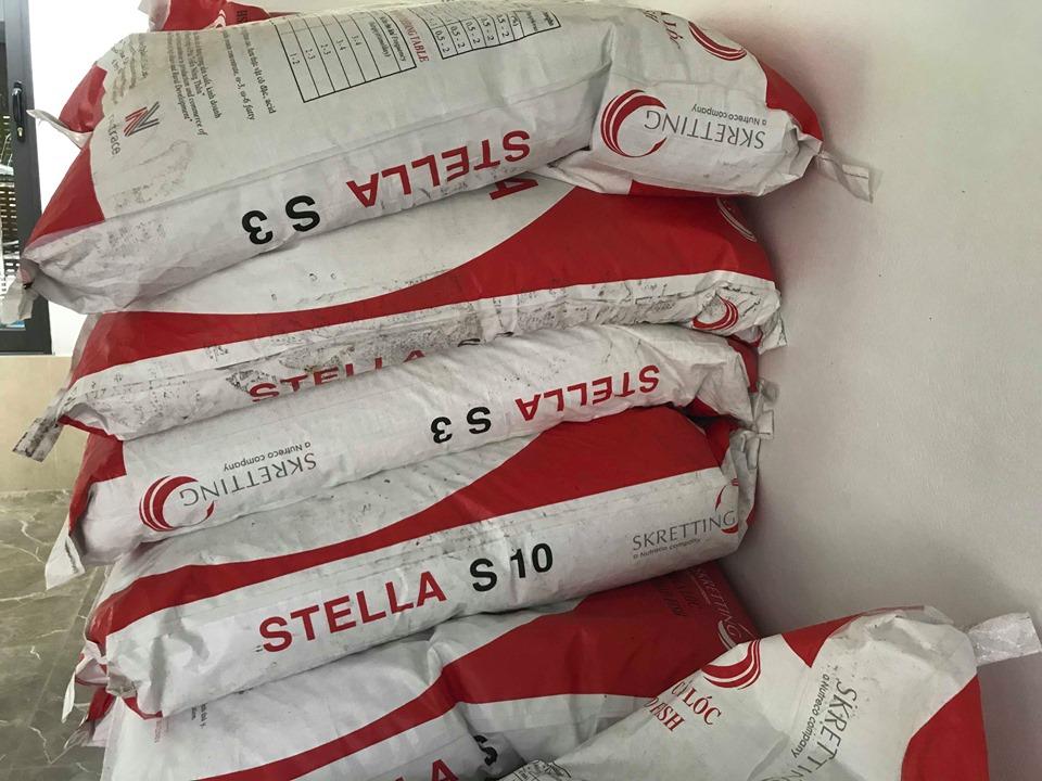 1KG Cám stella size S7 cho cá koi từ 30-40cm