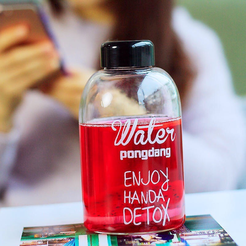Chai thủy tinh Water Pongdang 600ml nắp nhựa, chai thuỷ tinh đựng nước đa năng