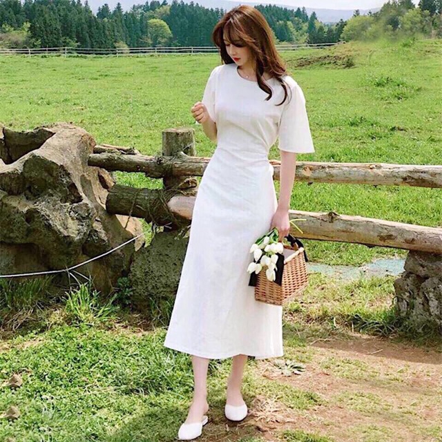 Đầm trắng xòe thắt nơ sau lưng ms25